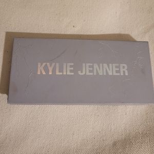 Kylie eyeshadow